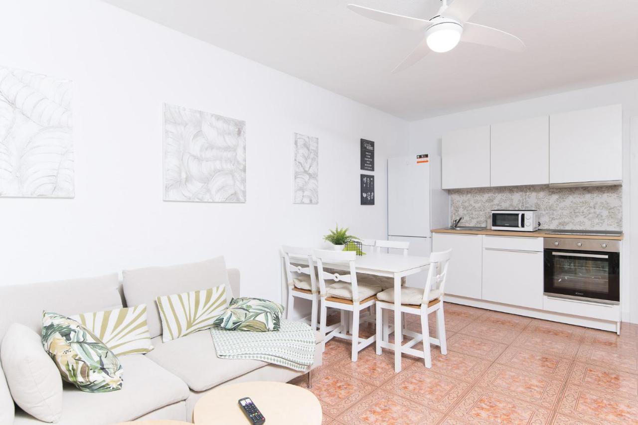 Sea View, Newly Renovated, 2 Bedrooms Apartment In Costa Adeje Exterior photo